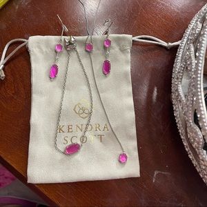 Kendra Scott set